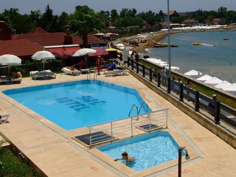 Side Beach Club Εξωτερικό φωτογραφία