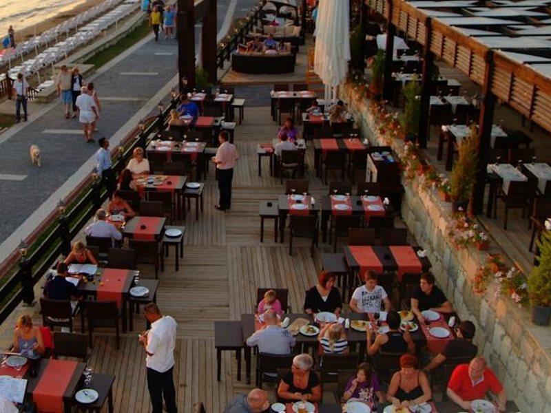 Side Beach Club Εξωτερικό φωτογραφία