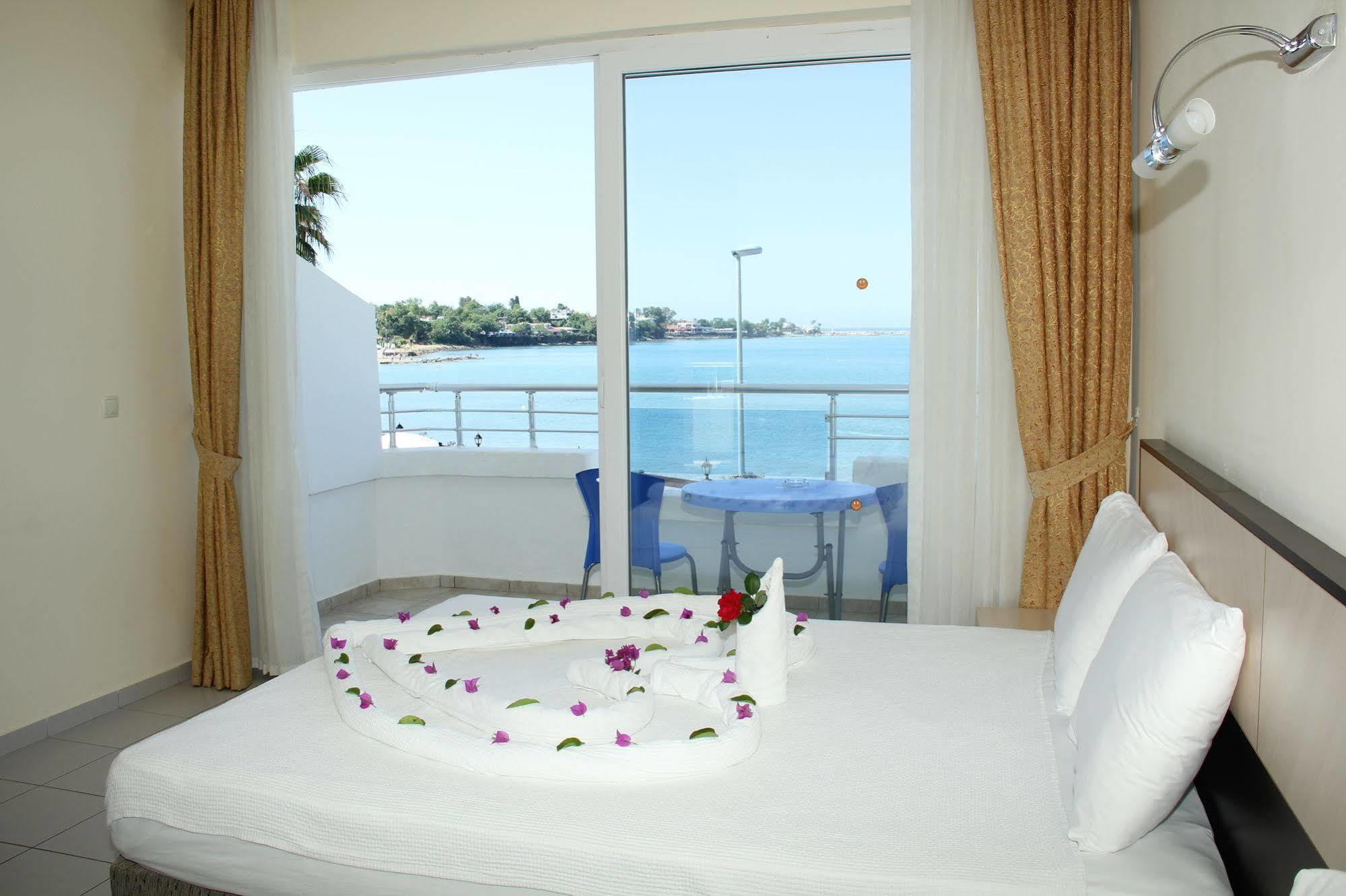 Side Beach Club Εξωτερικό φωτογραφία